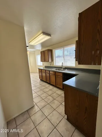 $2,025 | 2120 North Yucca Court, Chandler, AZ 85224