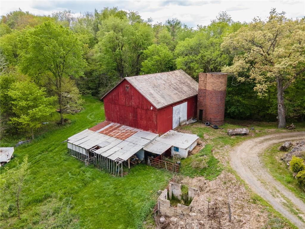 428 Enon Road Enon Valley, PA 16120 - Photo 14 of 15