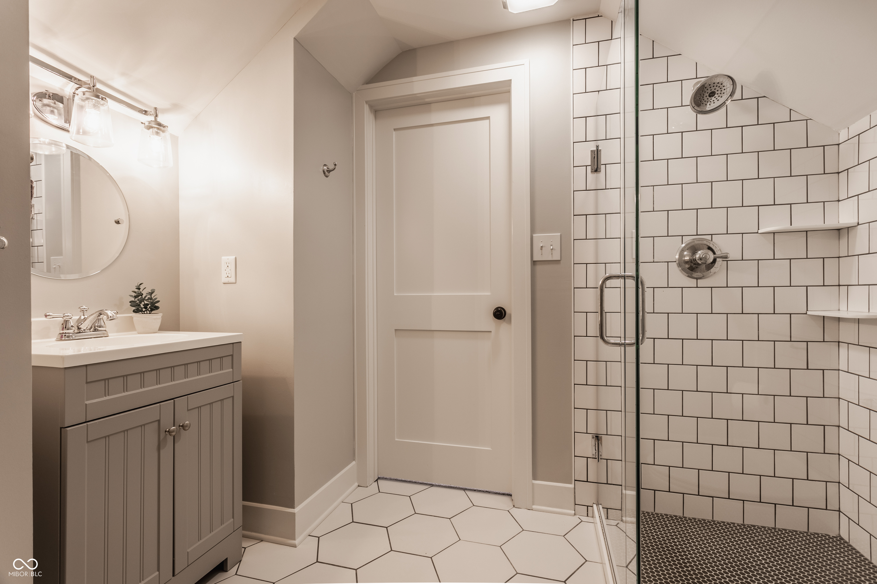 3951 Ruckle Street Indianapolis, IN 46205 - Photo 34 of 42 Gallery Image 34