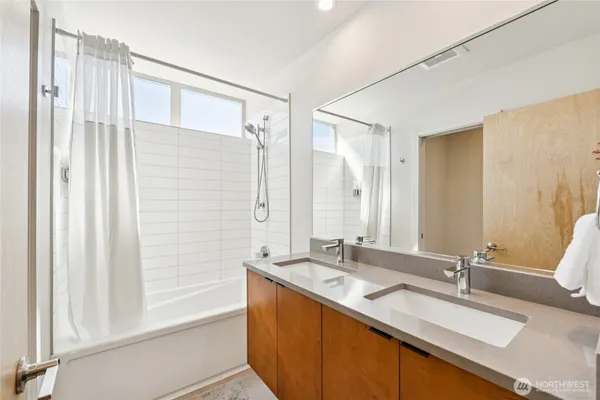 $799,950 | 1432 South King Street, Seattle, WA 98144