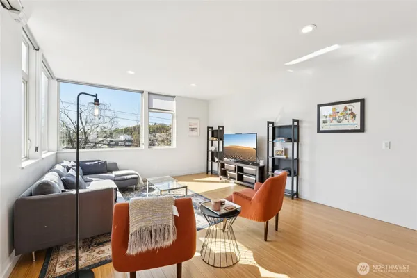$799,950 | 1432 South King Street, Seattle, WA 98144