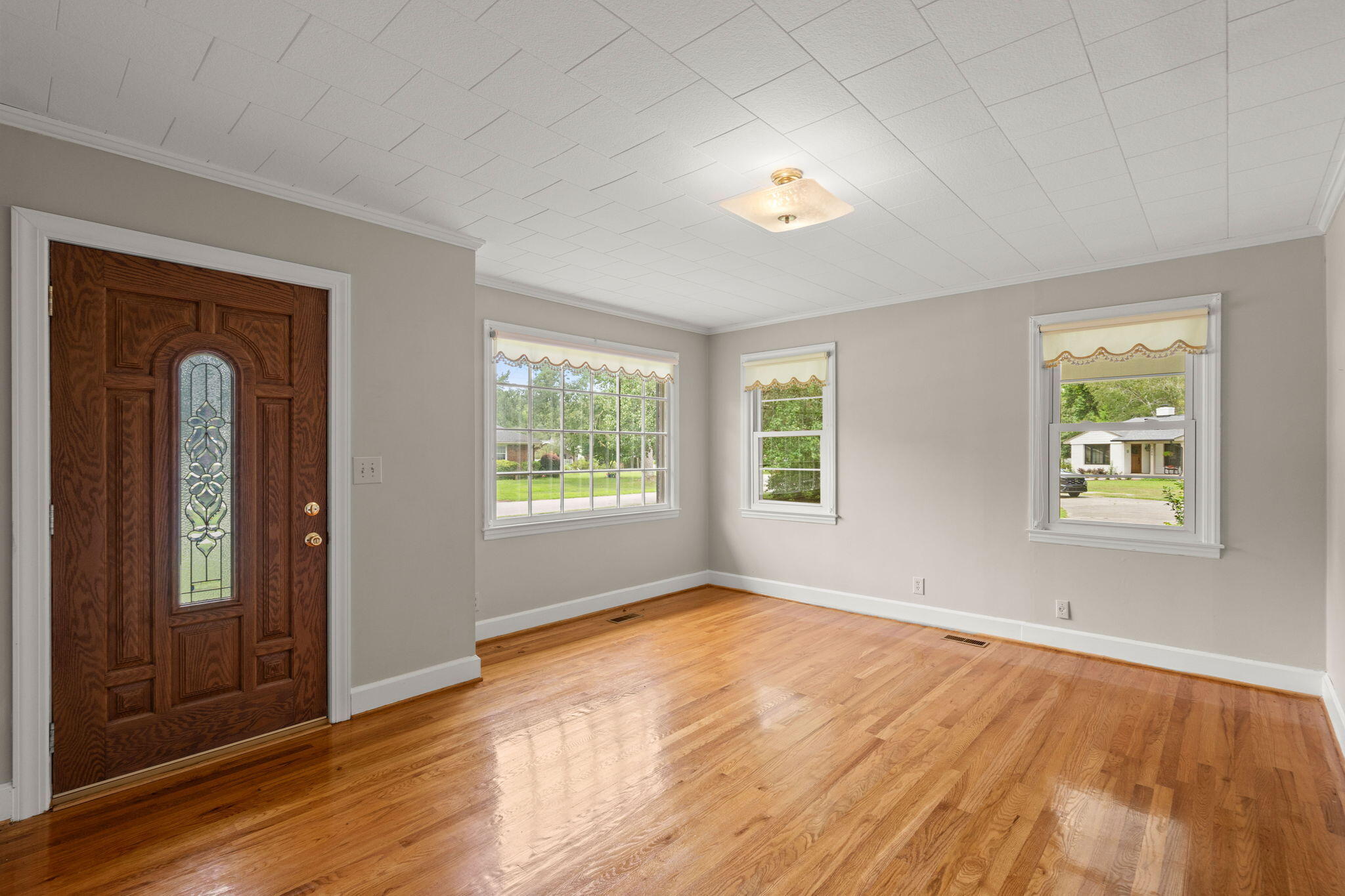 209 Camellia Drive Moncks Corner, SC 29461 - Photo 5 of 26 5