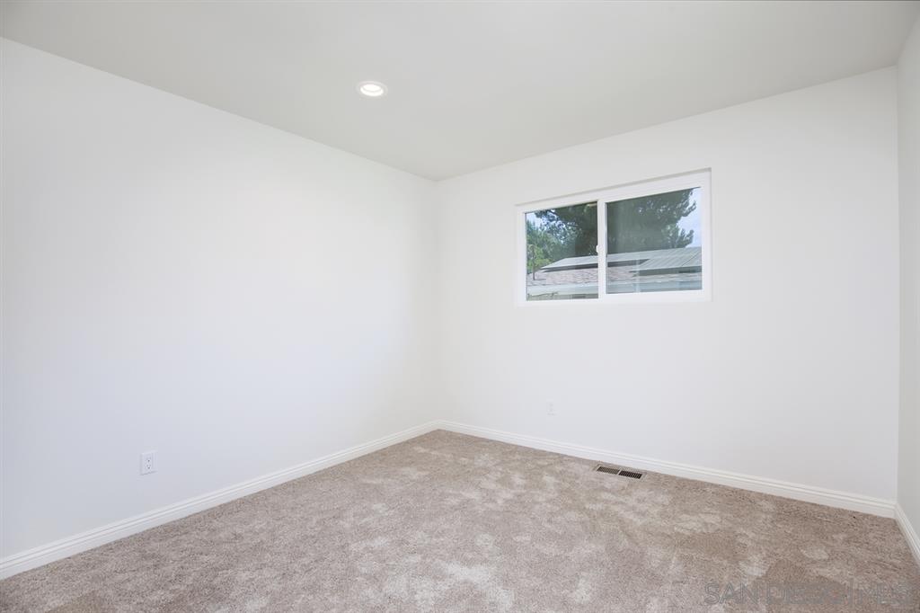 12470 Gay Rio Drive Lakeside, CA 92040 - Photo 15 of 24 Gallery Image 15