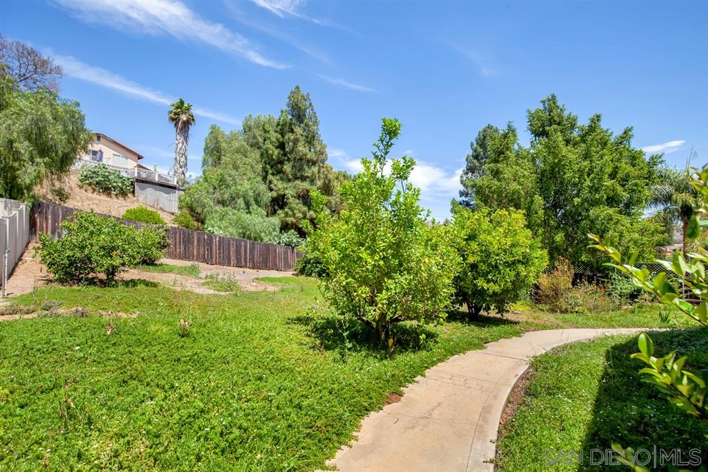 12470 Gay Rio Drive Lakeside, CA 92040 - Photo 19 of 24 Gallery Image 19