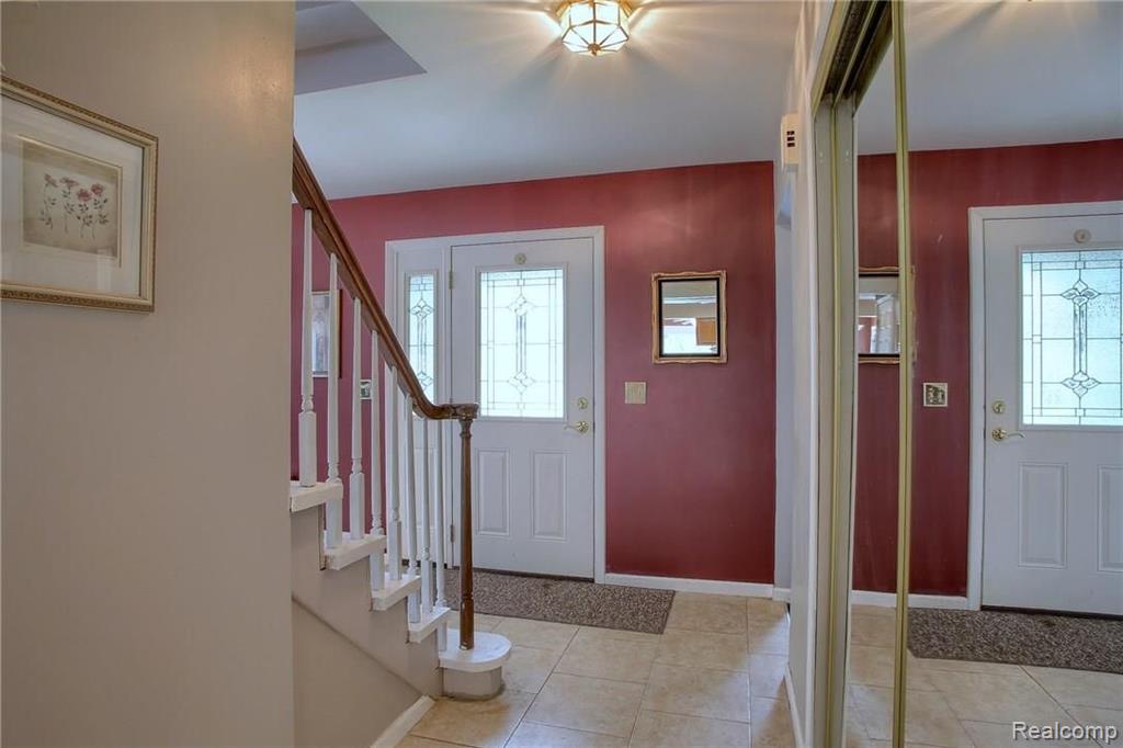 1424 Fawn Court Rochester Hills, MI 48309 - Photo 14 of 37