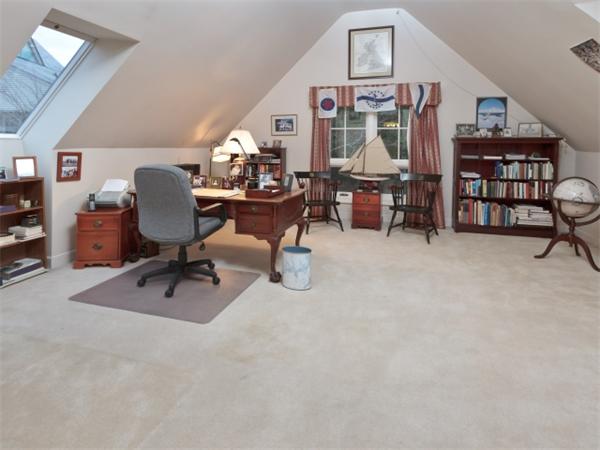 24 Jackson Pond Road, Unit 24 Dedham, MA 02026 - Photo 19 of 26 Gallery Image 19
