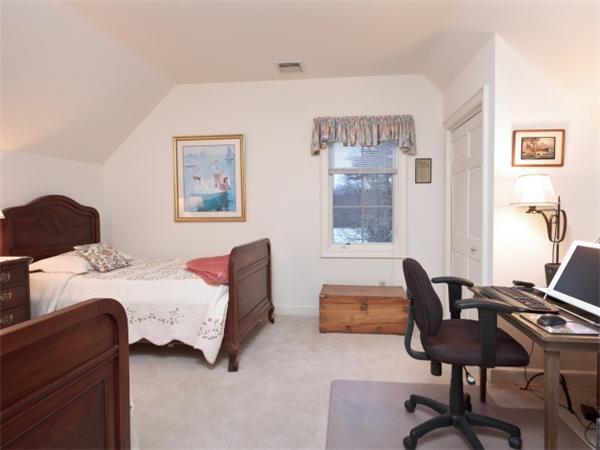 24 Jackson Pond Road, Unit 24 Dedham, MA 02026 - Photo 23 of 26 Gallery Image 23