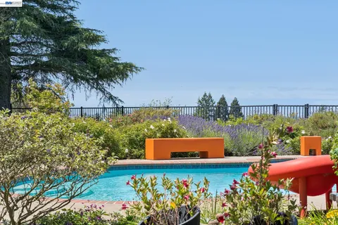 $1,795,000 | 5842 Highwood Road, Castro Valley, CA 94552