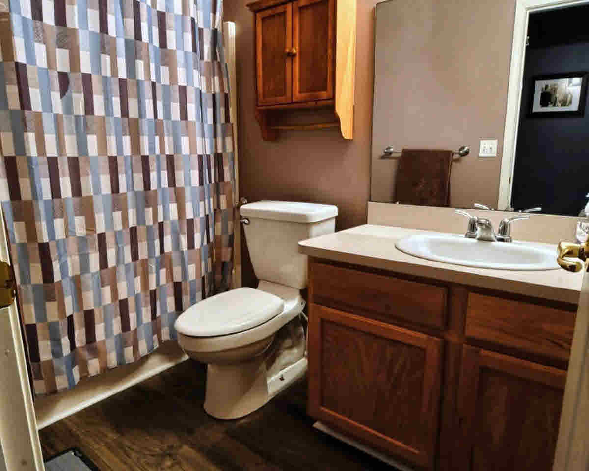 5456 Owen Road Linden, MI 48451 - Photo 20 of 32 21280051-19.JPG