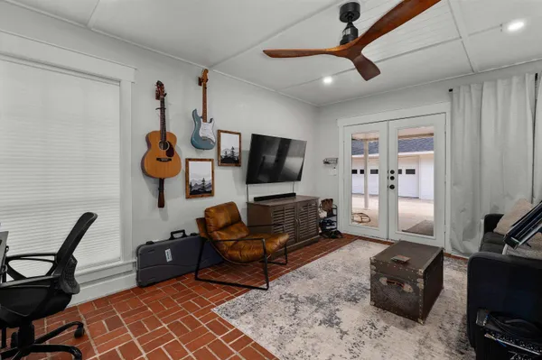 $649,900 | 16 Pegues Place, Longview, TX 75601