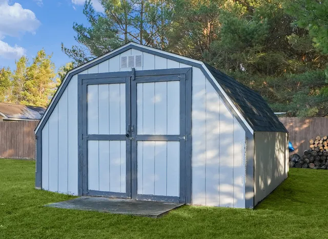 $209,900 | 8600 7 Mile Road, Evart, MI 49631