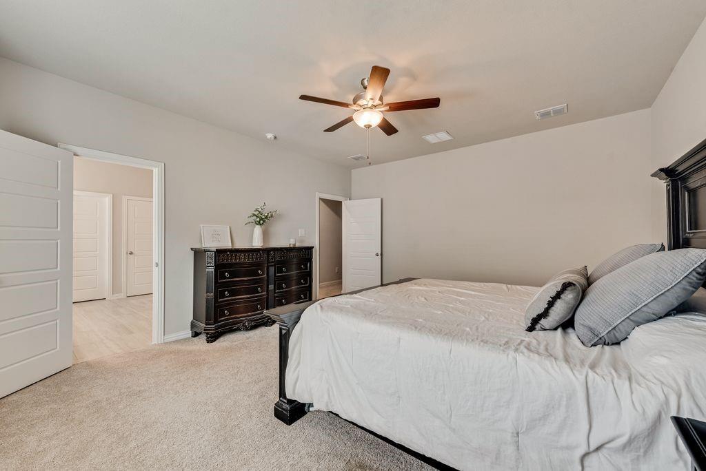 2416 Springhill Avenue Flower Mound, TX 75028 - Photo 27 of 40
