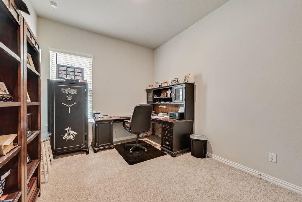 2416 Springhill Avenue Flower Mound, TX 75028 - Photo 30 of 40