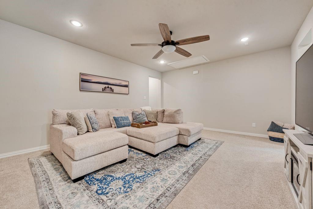 2416 Springhill Avenue Flower Mound, TX 75028 - Photo 32 of 40