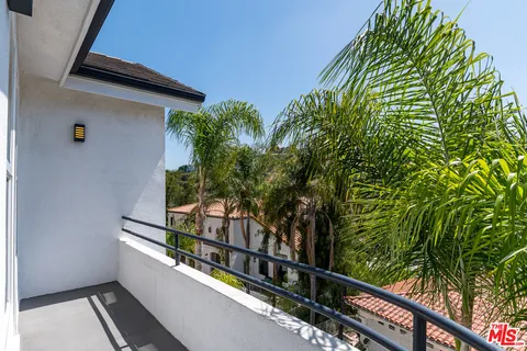 $2,450,000 | 3643 Potosi Avenue, Studio City, CA 91604