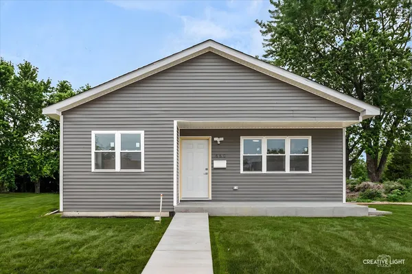 $310,000 | 660 South Margaret Street, Joliet, IL 60436