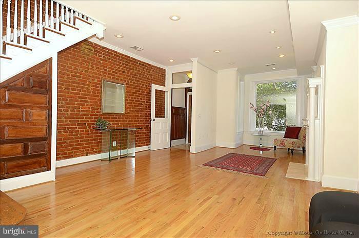 2719 Ontario Road Northwest Washington, DC 20009 - Photo 12 of 30 Living Room
