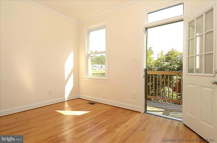 2719 Ontario Road Northwest Washington, DC 20009 - Photo 5 of 30 Bedroom 3