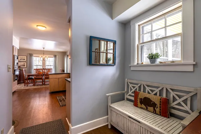 $895,000 | 100 Pomfret Road, Woodstock, VT 05091