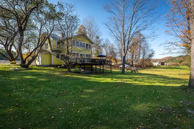 $895,000 | 100 Pomfret Road, Woodstock, VT 05091