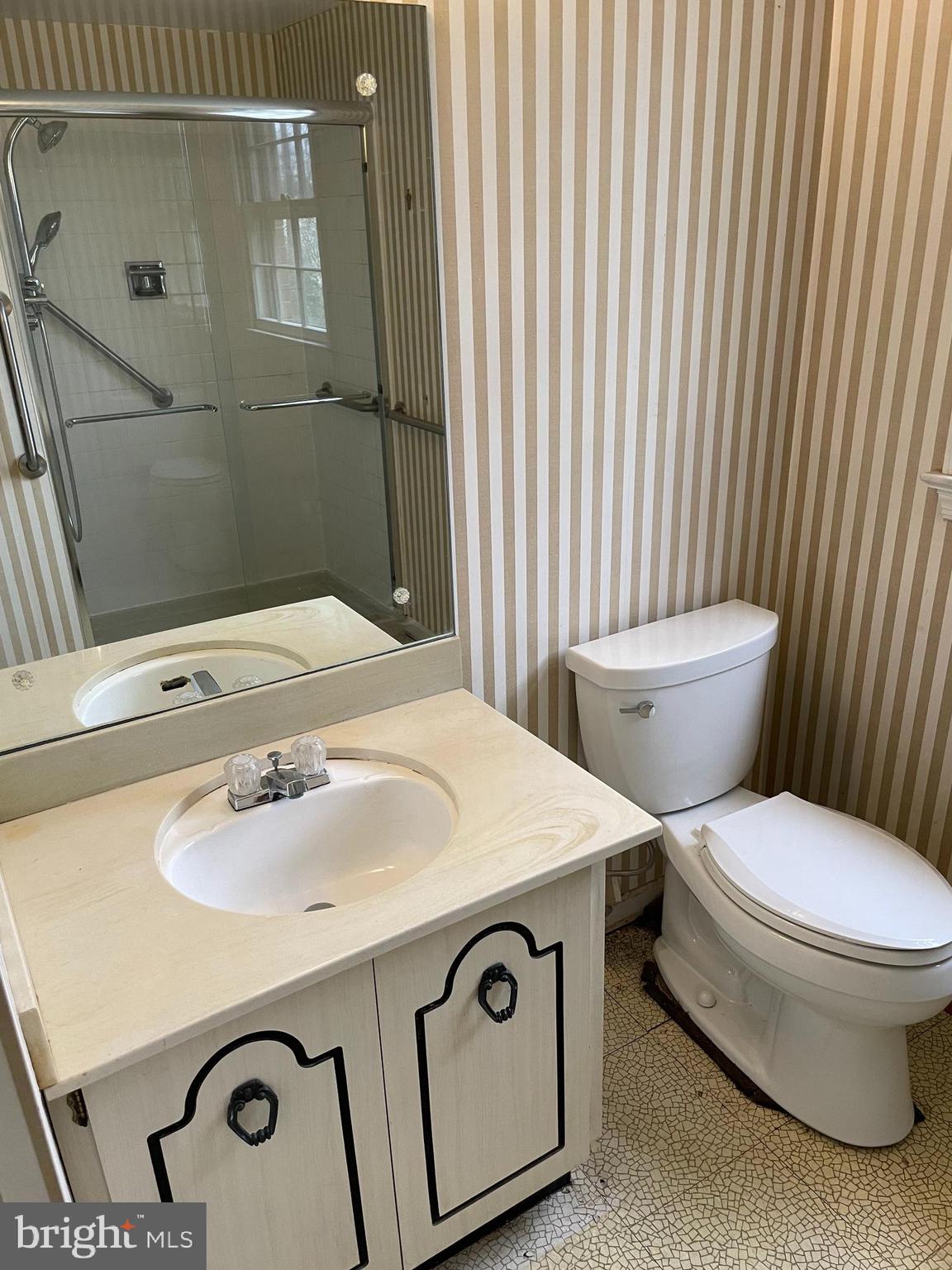 3811 Winterset Drive Annandale, VA 22003 - Photo 13 of 50 Main Level Shower Bath