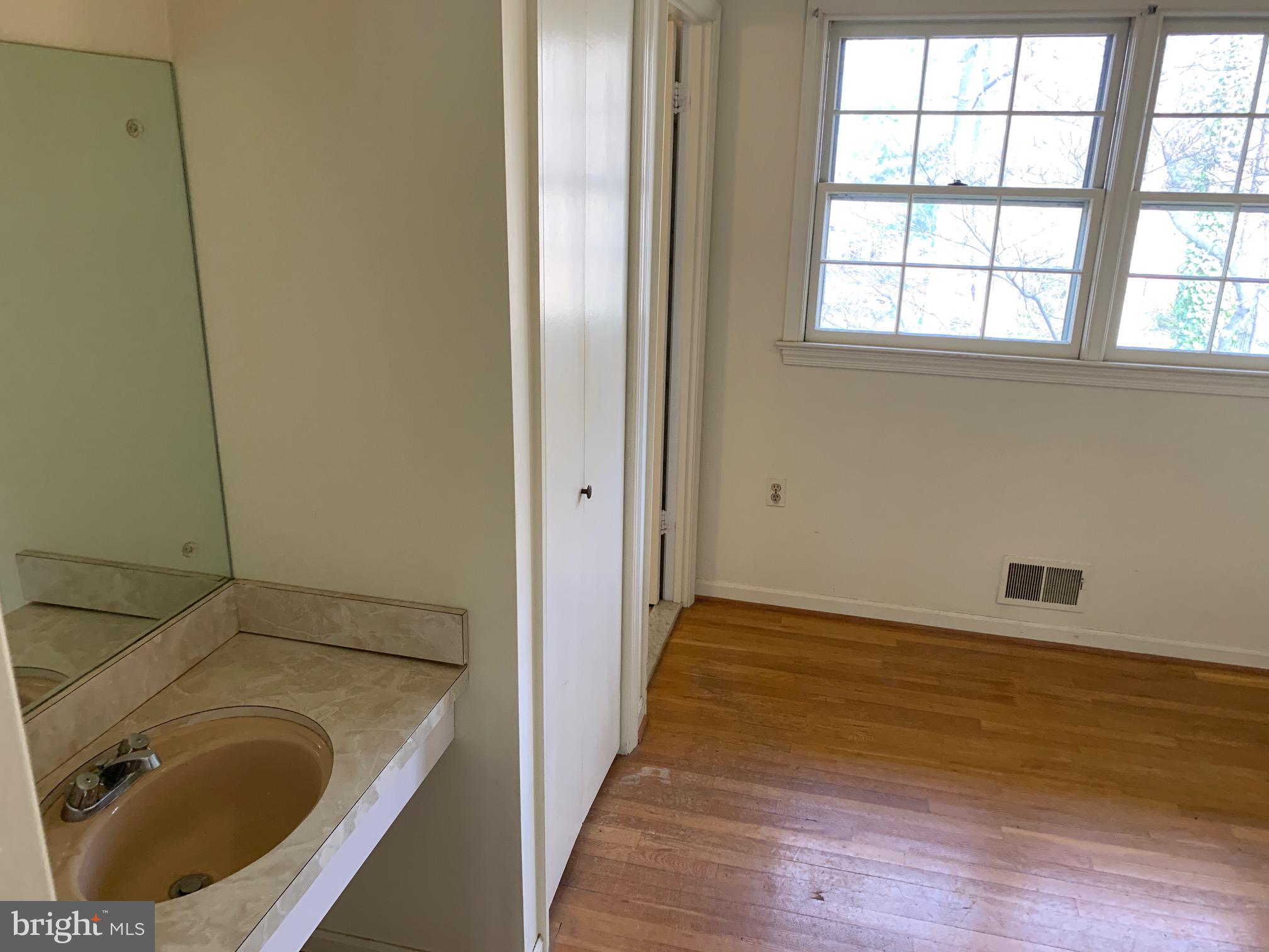 3811 Winterset Drive Annandale, VA 22003 - Photo 19 of 50 Primary Dressing Vanity