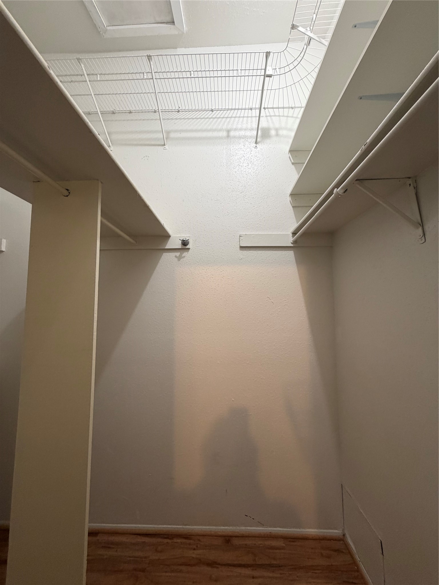 2425 Augusta Drive, Unit 36 Houston, TX 77057 - Photo 20 of 24 a view of small space