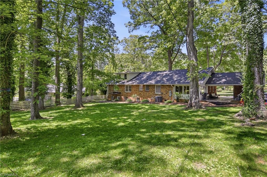 1117 Huntingdon Road Winston-Salem, NC 27104 - Photo 44 of 50
