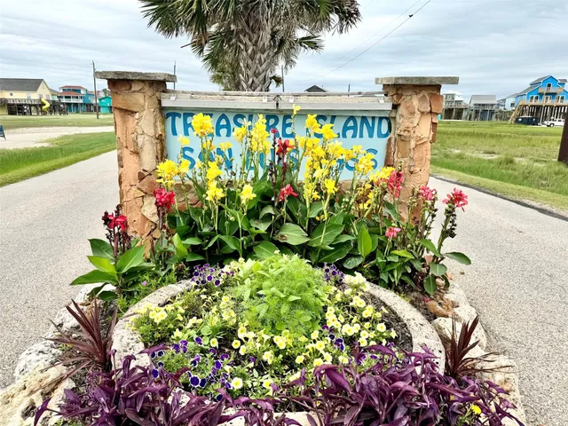 $798,000 | 12896 Coronado Drive, Freeport, TX 77541