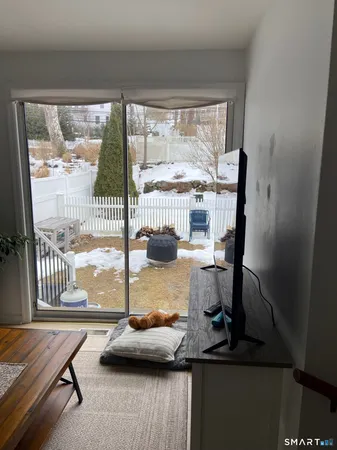 $4,500 | 4 Mc Kendry Court, Norwalk, CT 06853