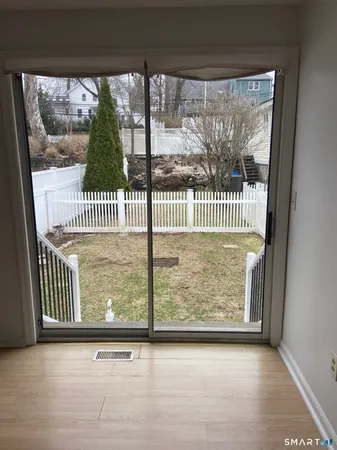 $4,500 | 4 Mc Kendry Court, Norwalk, CT 06853