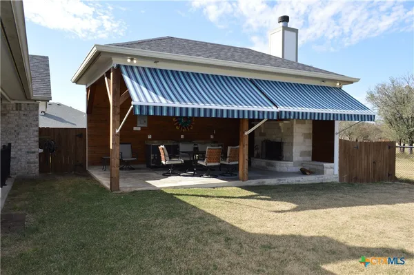 $678,900 | 1026 County Road 3152, Kempner, TX 76539