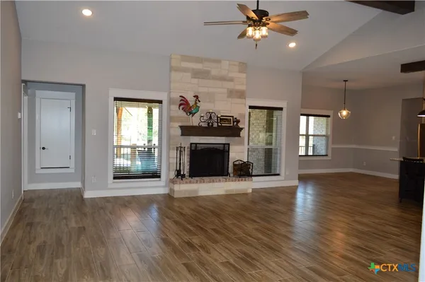 $678,900 | 1026 County Road 3152, Kempner, TX 76539