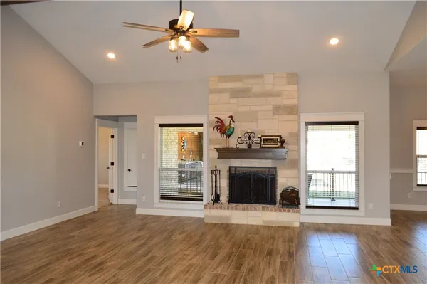 $678,900 | 1026 County Road 3152, Kempner, TX 76539