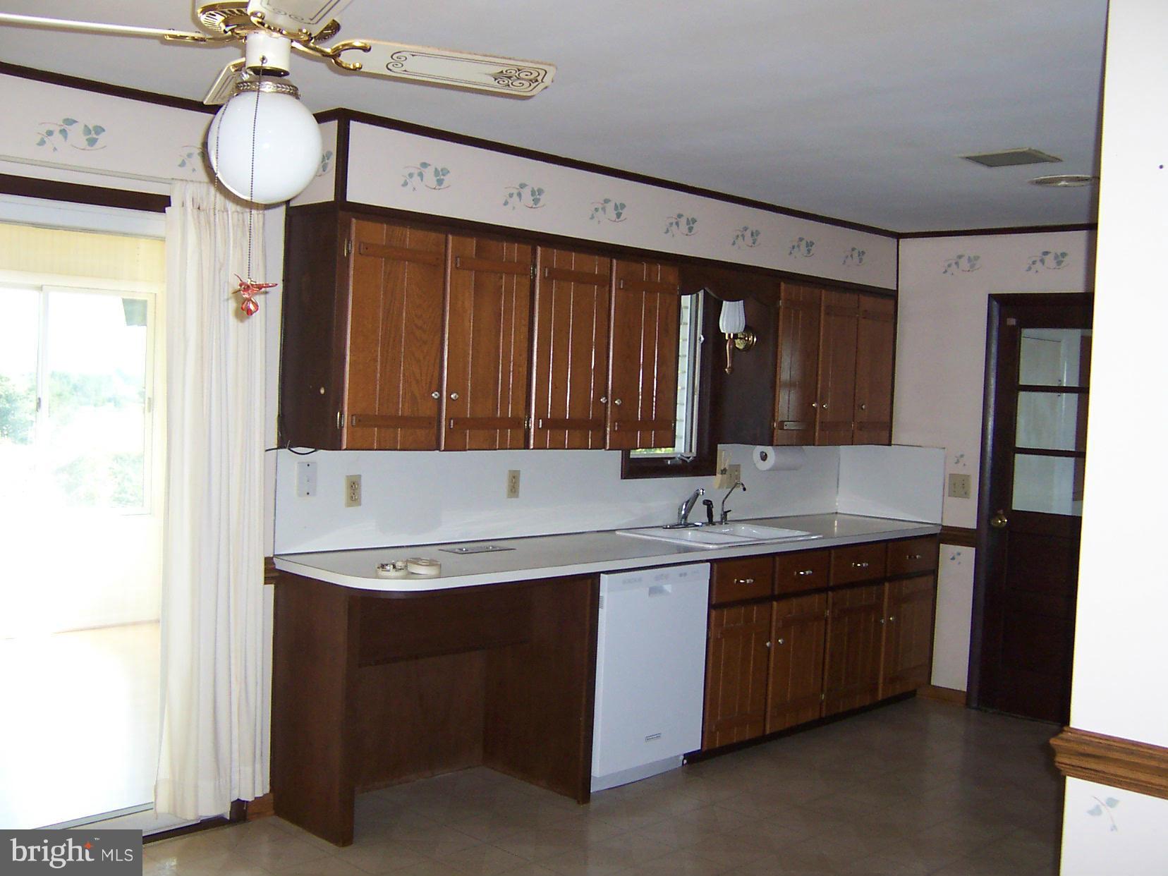 13220 Ridge Road Greencastle, PA 17225 - Photo 9 of 28 Kitchen