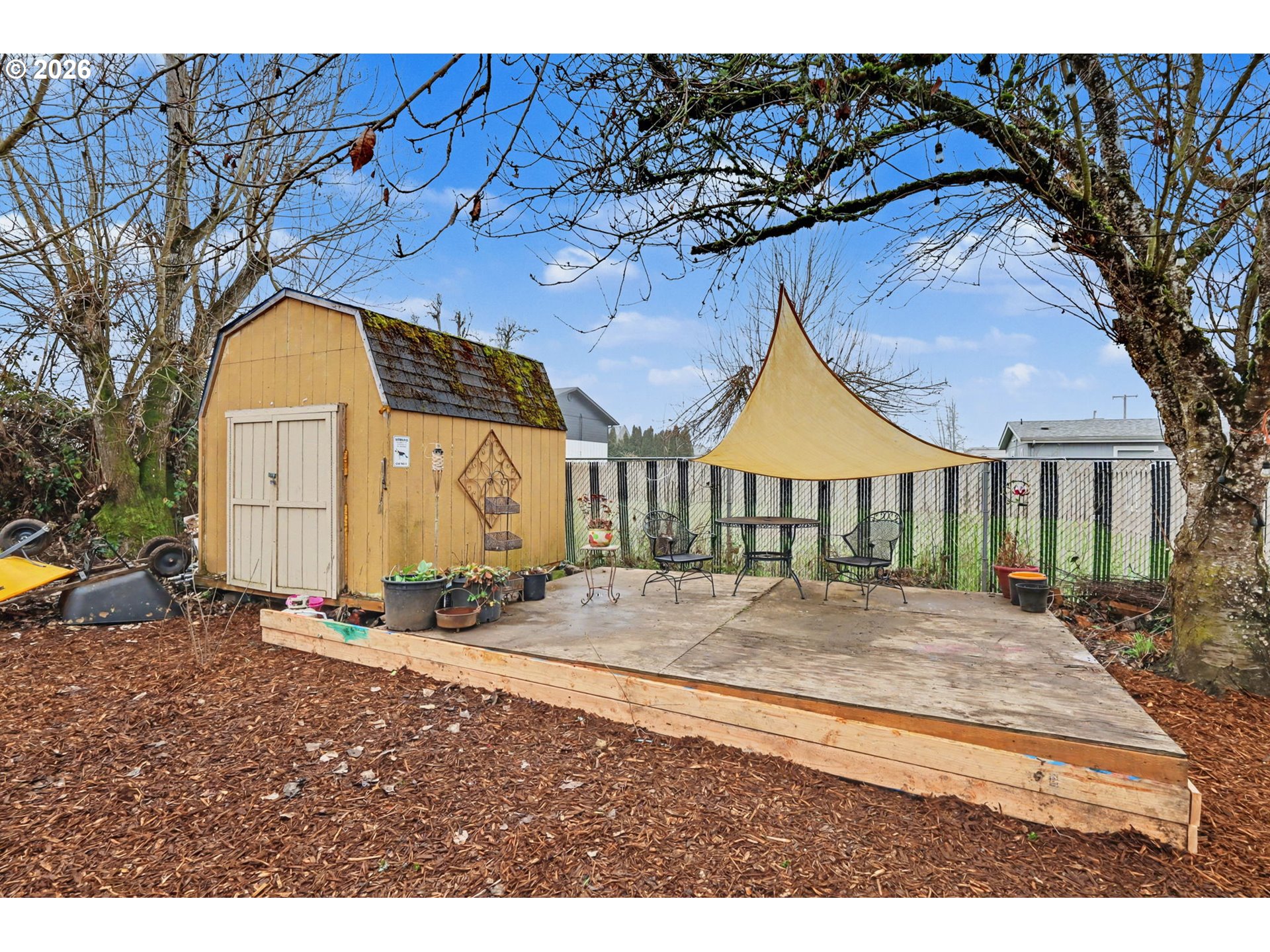 1891 Scott Road Springfield, OR 97477 - Photo 34 of 38 a front view of house with yard