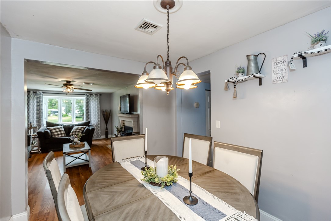 143 Duncan Road Warwick, RI 02886 - Photo 8 of 29 Dining room