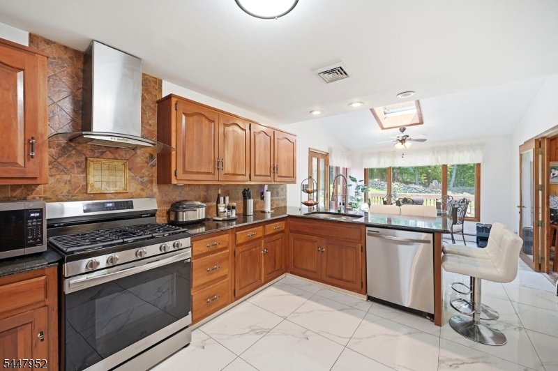 5 Lamalfa Road Randolph, NJ 07869 - Photo 9 of 38