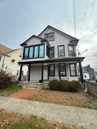 $2,350 | 228 Weber Street, Unit 2, Stratford, CT 06614