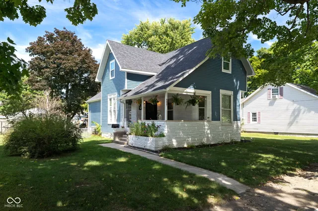 $275,000 | 609 Jefferson Street, Covington, IN 47932