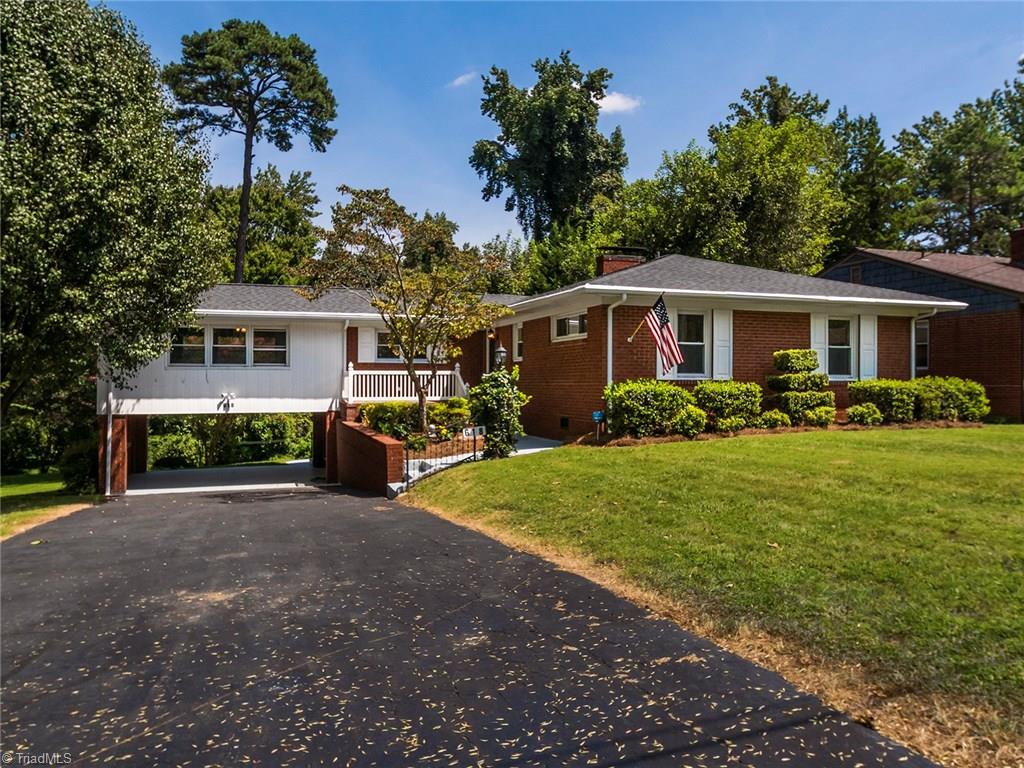 618 Rockspring Road High Point, NC 27262 - Photo 2 of 30 Gallery Image 2