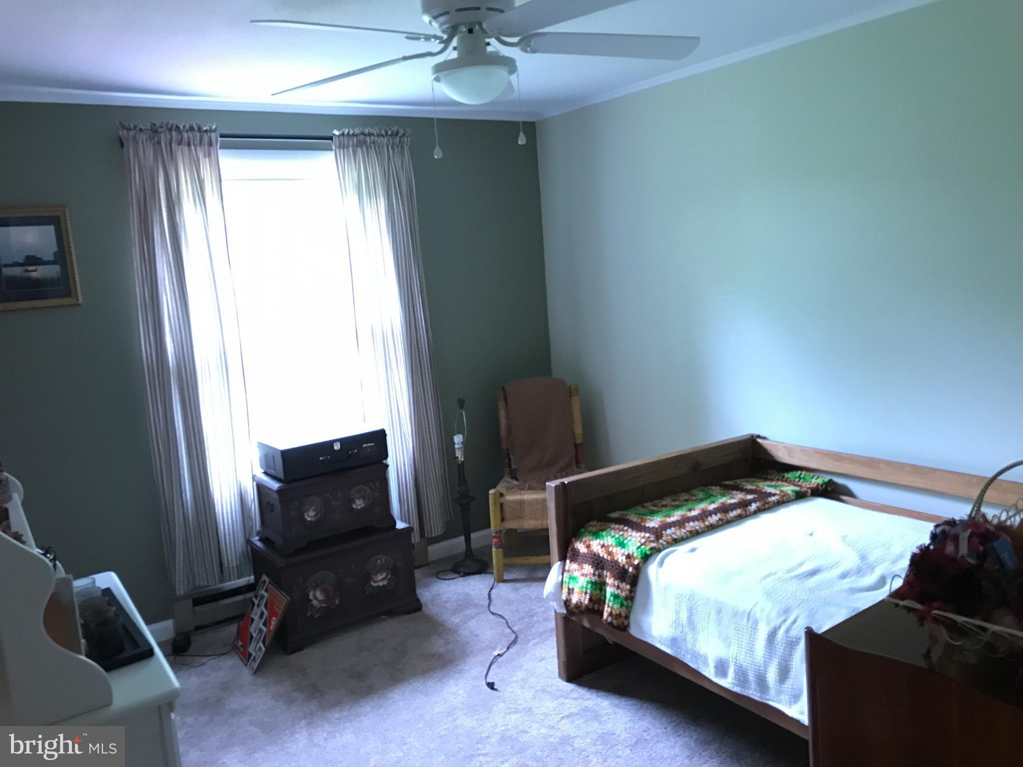 2846 Mauzy Road Berkeley Springs, WV 25411 - Photo 18 of 29 Bedroom 3
