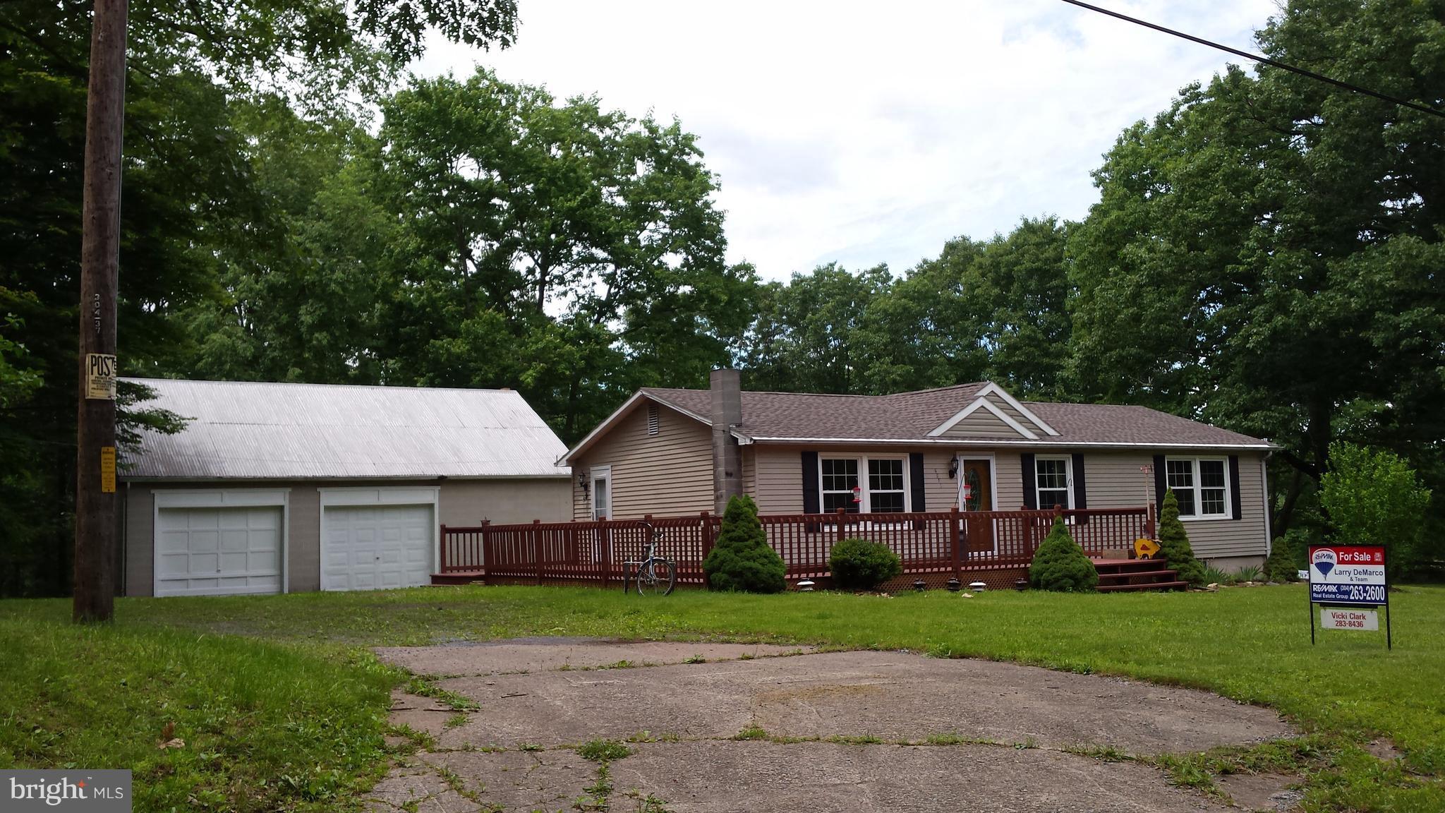 2846 Mauzy Road Berkeley Springs, WV 25411 - Photo 22 of 29 Exterior (Front)
