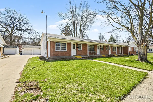 $34,900 | 906 Belfield Street Southwest, Wyoming, MI 49509