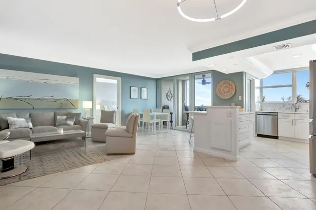 $585,000 | 1237 Hillsboro Mile, Unit 402, Hillsboro Beach, FL 33062