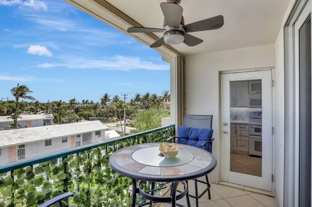 $585,000 | 1237 Hillsboro Mile, Unit 402, Hillsboro Beach, FL 33062