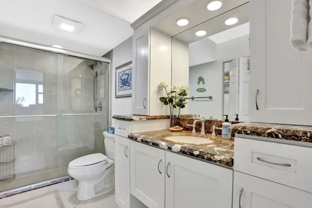 $585,000 | 1237 Hillsboro Mile, Unit 402, Hillsboro Beach, FL 33062