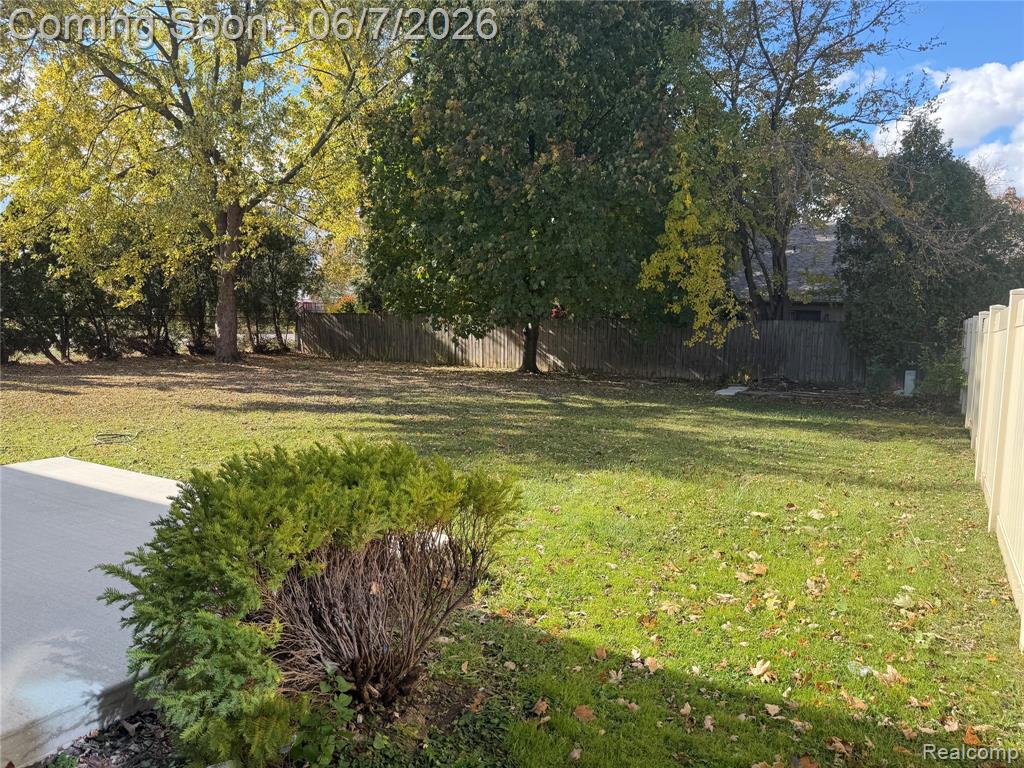 20698 Coachwood Road Riverview, MI 48193 - Photo 35 of 37