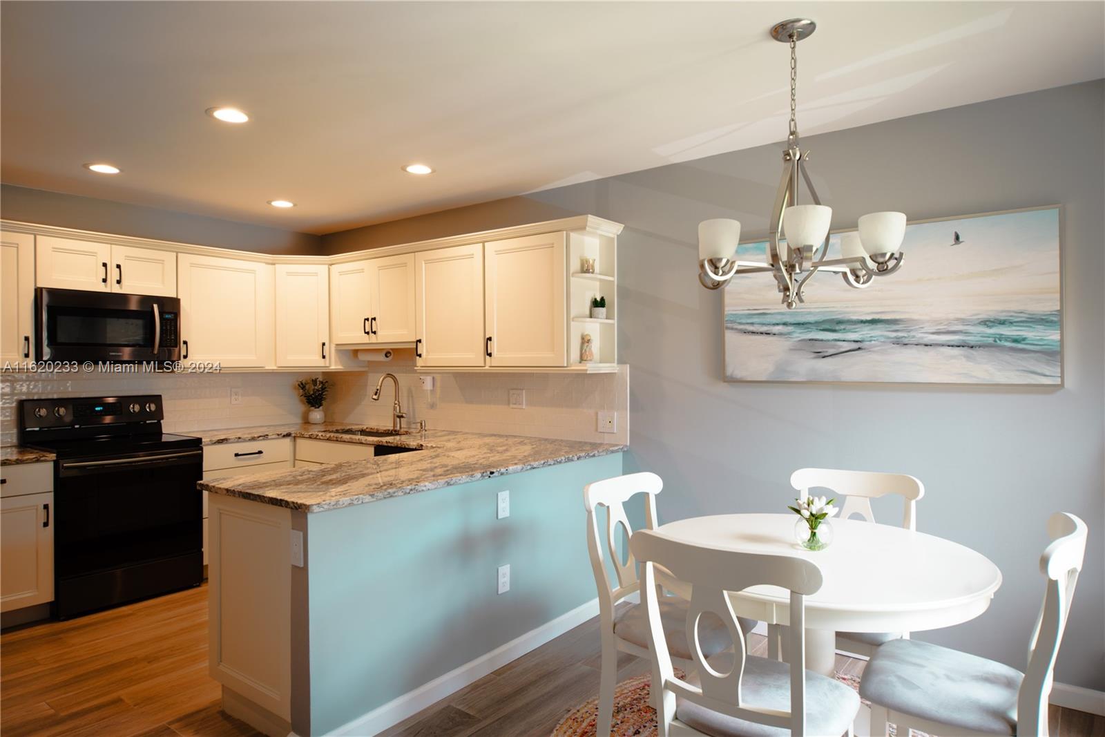 22759 Mandeville Place, Unit B Boca Raton, FL 33433 - Photo 13 of 35 Gallery Image 13