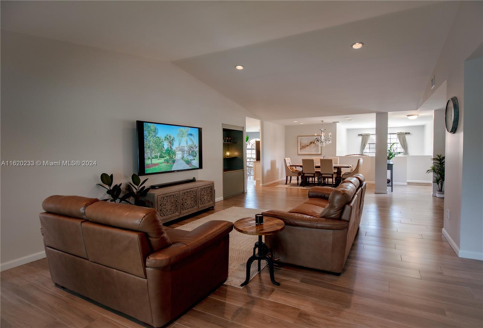 22759 Mandeville Place, Unit B Boca Raton, FL 33433 - Photo 19 of 35 Gallery Image 19